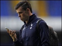 ����� ����